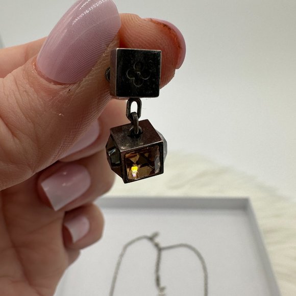 Louis Vuitton Pre-Loved Dice Jewelry Necklace and Earrings with LV Pouch - Picture 3 of 11